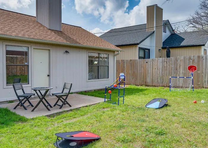 Pet-Friendly Round Rock Home With Fenced Yard!