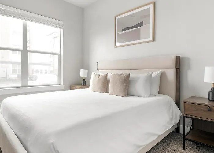 Landing Apartments - Bellrock La Frontera
