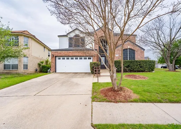 Spacious Beautiful Home Near Kalahari Resorts